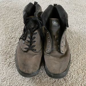 Men’s high top vans